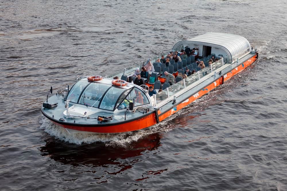 Hop On Hop Off — экскурсия по Петербургу по рекам и каналам с остановками - 9