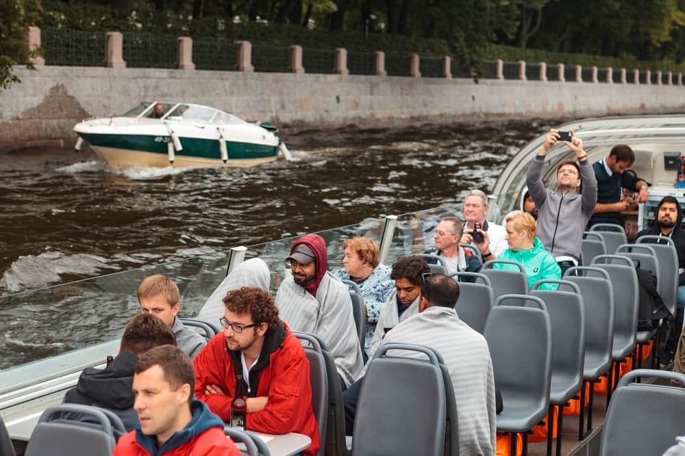 Hop On Hop Off — экскурсия по Петербургу по рекам и каналам с остановками - 10
