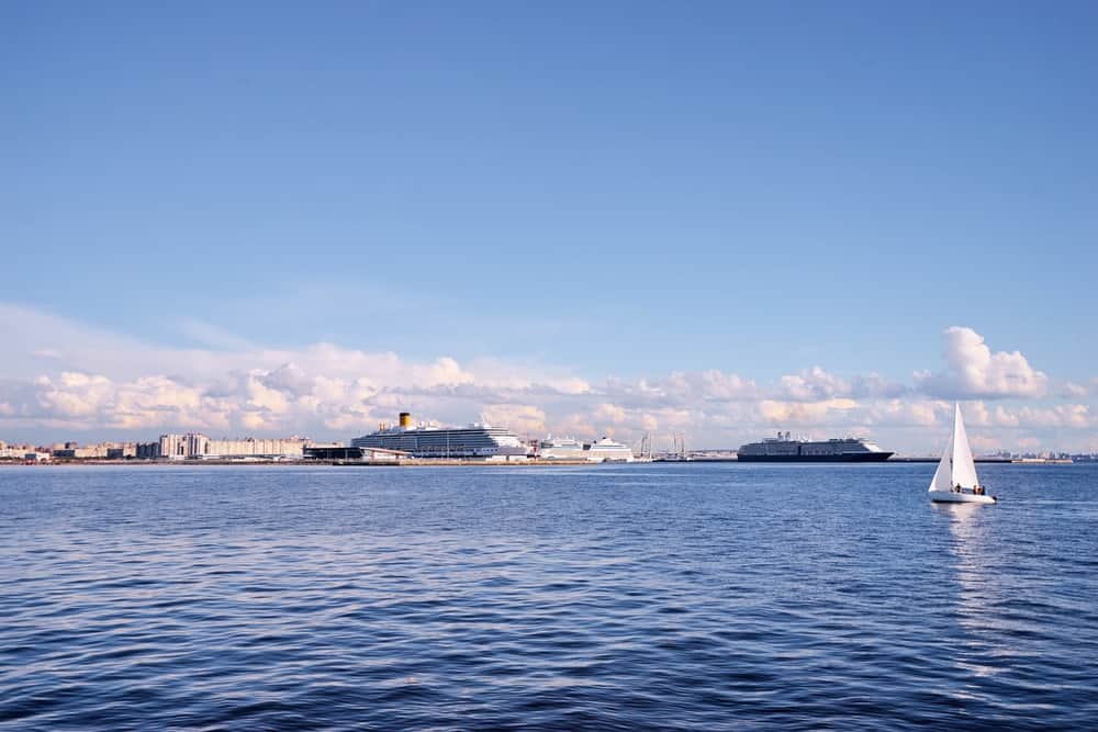 Прогулка на яхте в Санкт-Петербурге - 6
