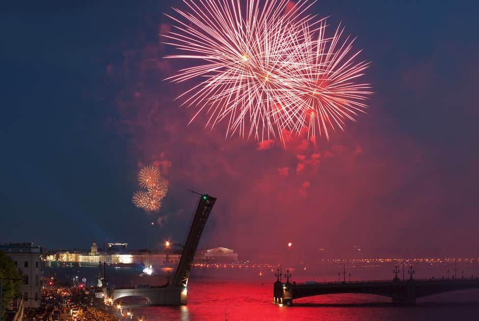Праздник Алые Паруса на теплоходе с музыкой и баром 2026 - 2