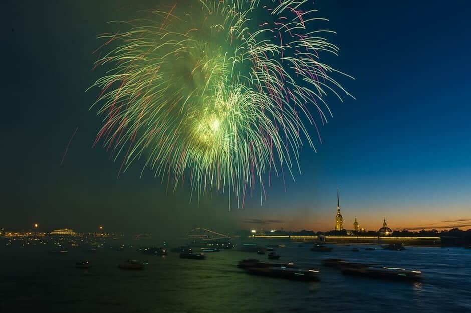 Салют на День ВМФ на борту теплохода 2026 - 10