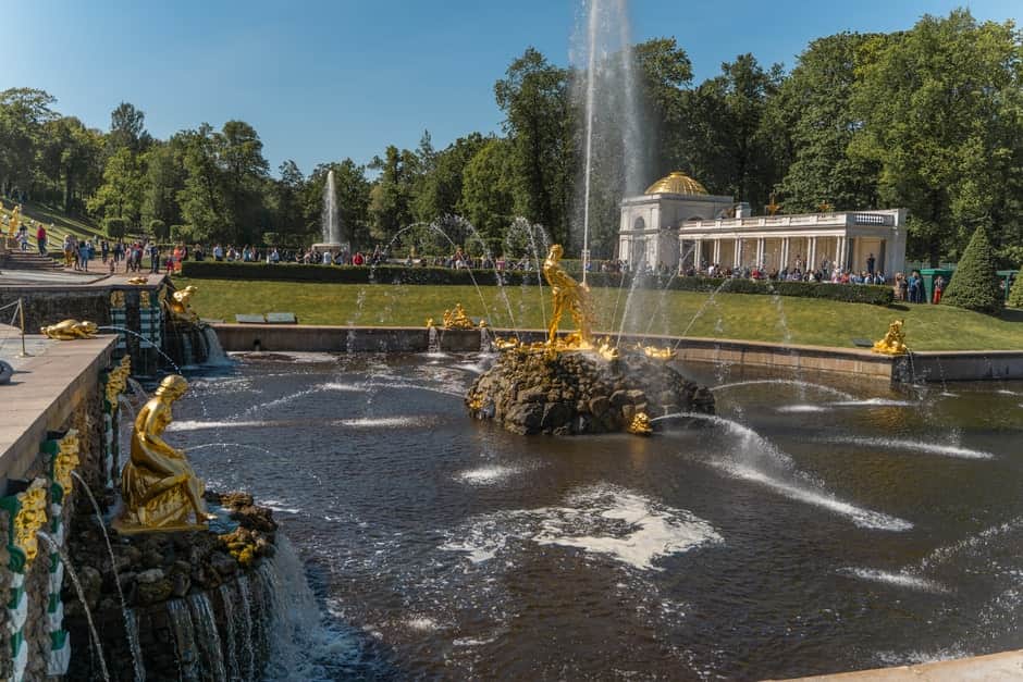 Метеоры из Петергофа в Санкт-Петербург: расписание и цены - 1