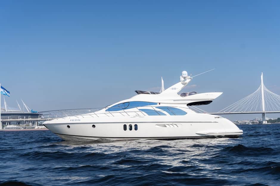 Аренда яхты Azimut 55 до 11 человек - 1
