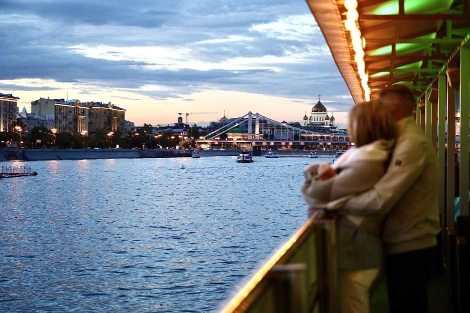 Теплоход River Palace (Ривер Палас) — прогулки и аренда в Москве - 1
