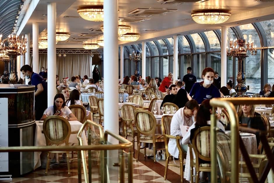 Теплоход River Palace (Ривер Палас) — прогулки и аренда в Москве - 12