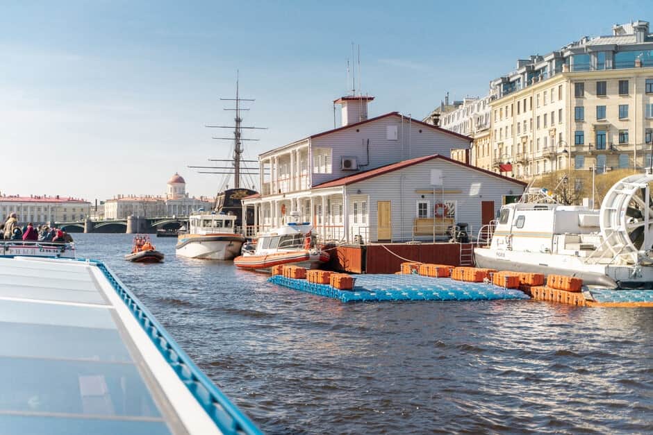 Прогулка по на теплоходе от Петропавловской крепости - 2