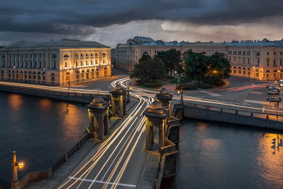 Экскурсия «Мифы и легенды» Петербурга на теплоходе - 2