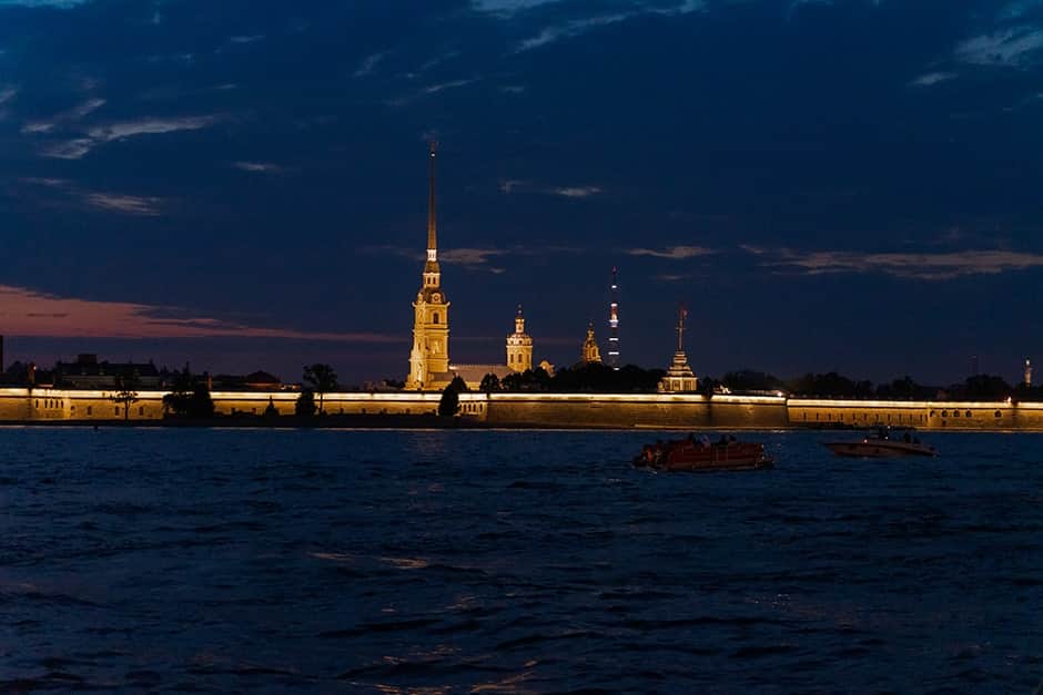 Путешествие с живой музыкой по вечернему Петербургу - 7