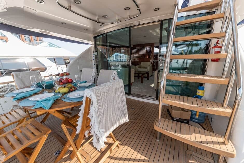 Аренда яхты Fairline Squadron 68 - 3