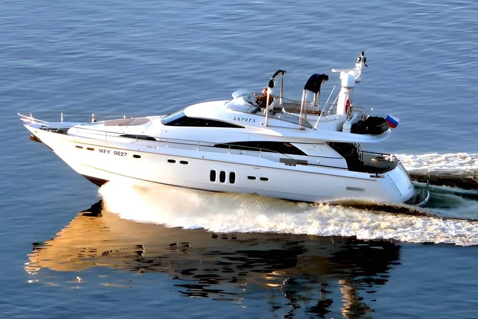 Аренда яхты Fairline Squadron 68 - 1