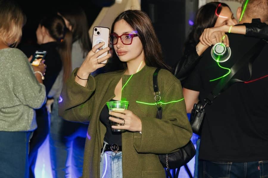 Прогулка на теплоходе с музыкой — ночная прогулка по Неве в Санкт-Петербурге - 5
