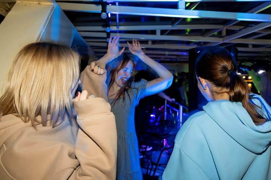 Ночная дискотека на теплоходе Duck-a-Dance - 5