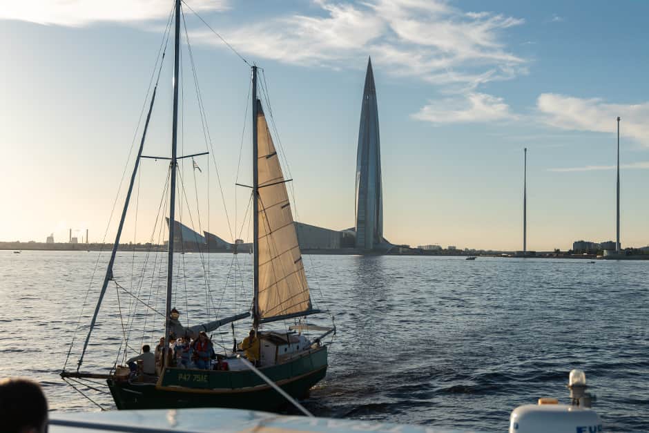 Современный Петербург на катере — купить билеты на Nevatrip - 6