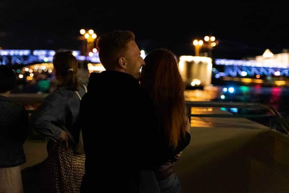 Рок-хиты на Неве — прогулка на теплоходе в Санкт-Петербурге, билеты и расписание - 3
