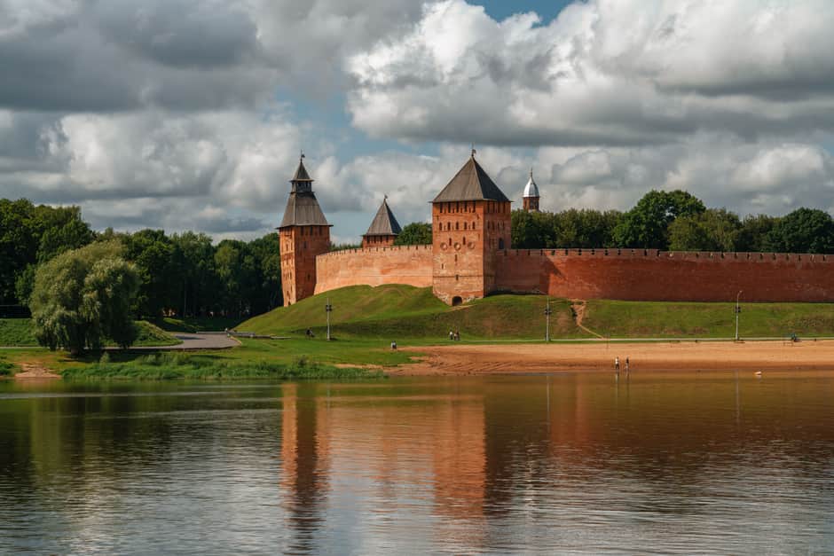 По святым местам реки Волхов — купить билеты на Nevatrip - 1