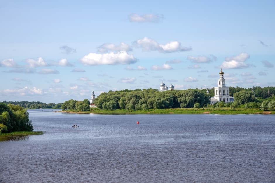 По святым местам реки Волхов — купить билеты на Nevatrip - 4