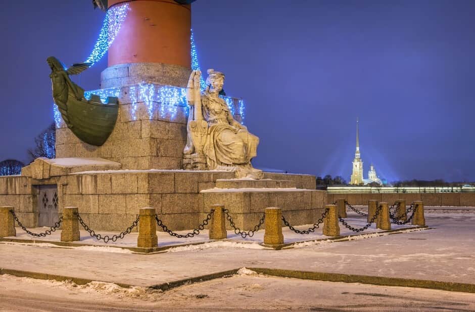Новогодняя обзорная экскурсия по центру Петербурга в зимние каникулы - 5