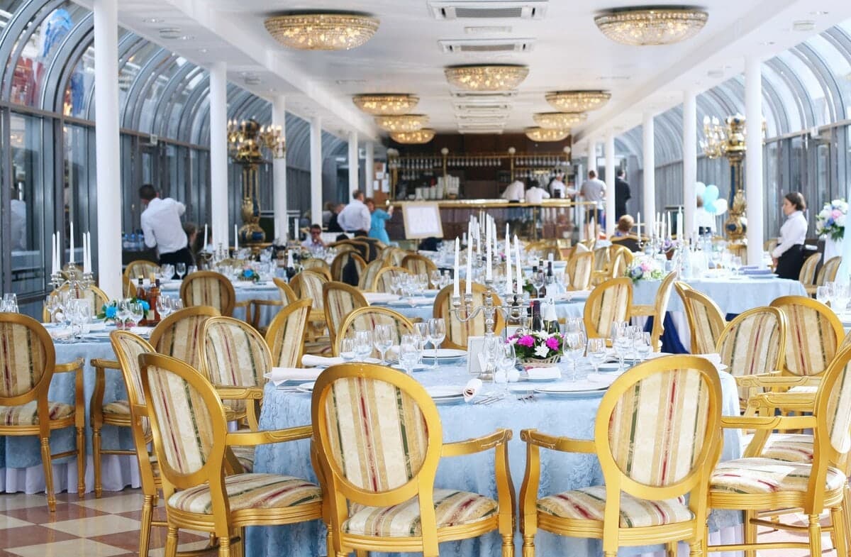 Прогулка по Москве-реке на теплоходе River Palace