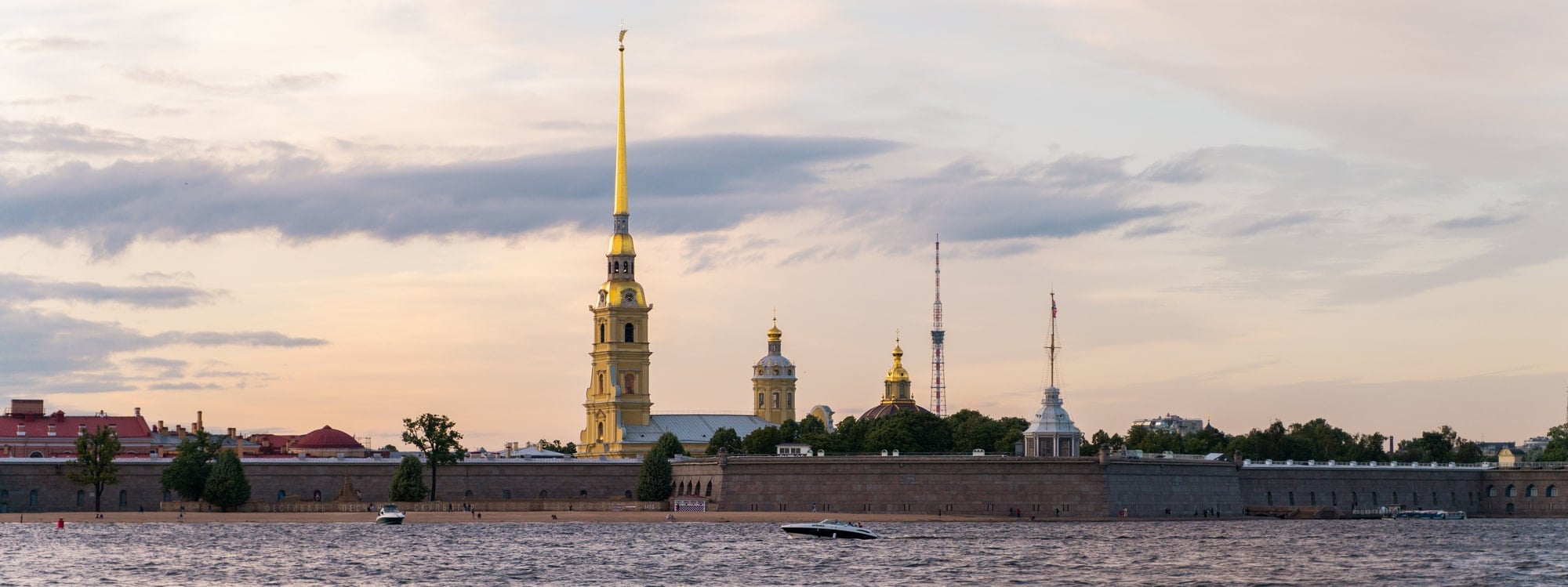 Тематическая экскурсия «По следам петербургских привидений»