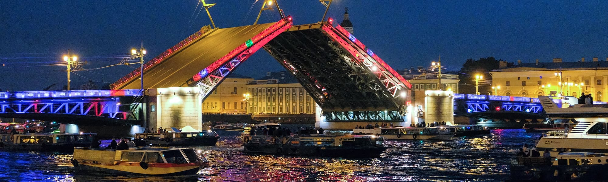 Музыкальный рейс по Неве в Санкт-Петербурге