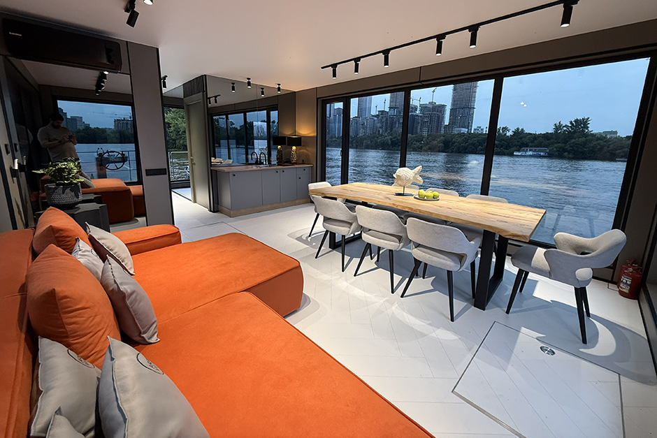 Нижняя палуба