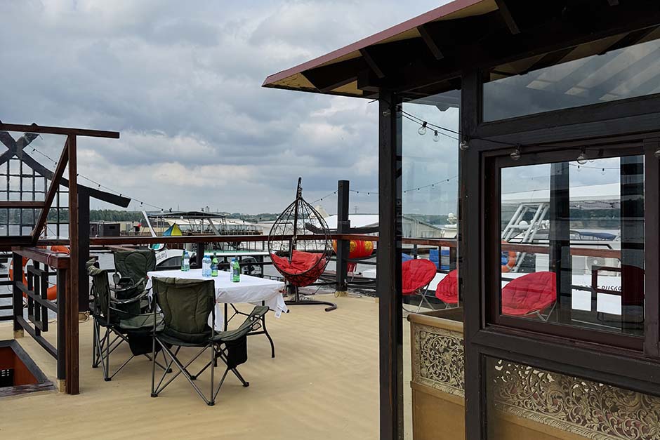 Верхняя палуба