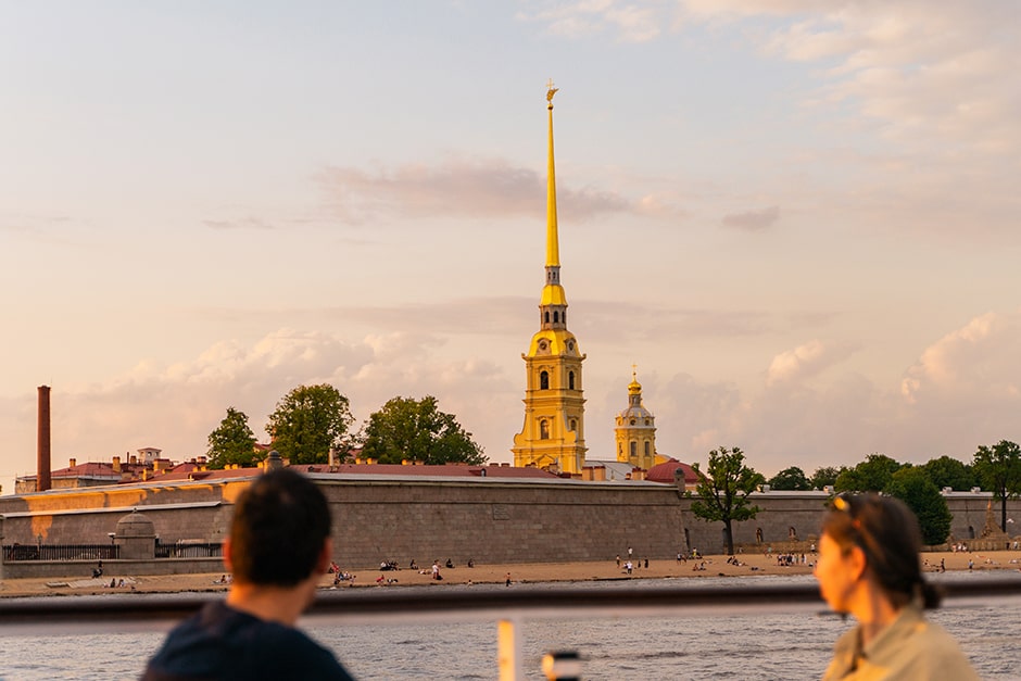 Экскурсия по рекам и каналам от Петропавловской крепости