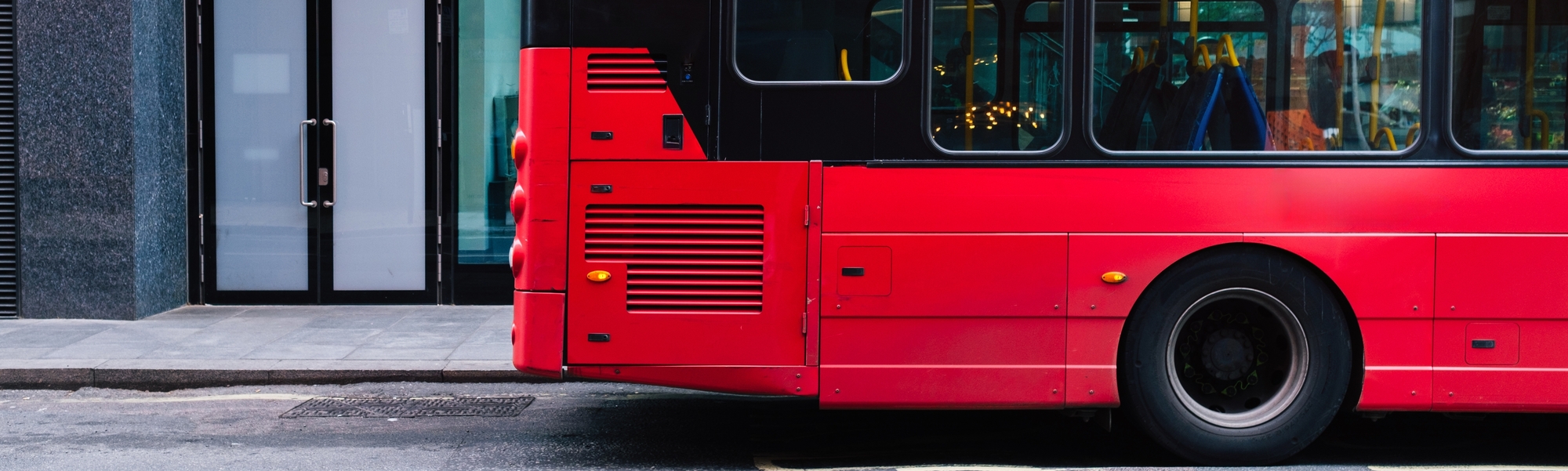 Обзорная экскурсия по Петербургу на двухэтажном автобусе