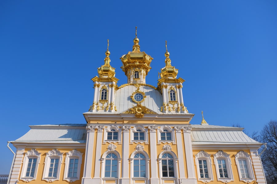 Автобусная экскурсия в Петергоф с посещением Большого дворца и парка